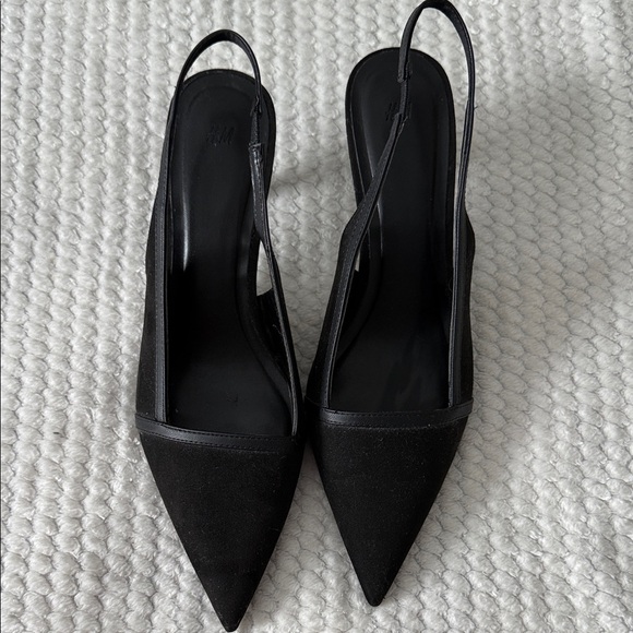 Black Pointed Slingback Heels - Women's Elegant Pumps - Picture 2 of 3